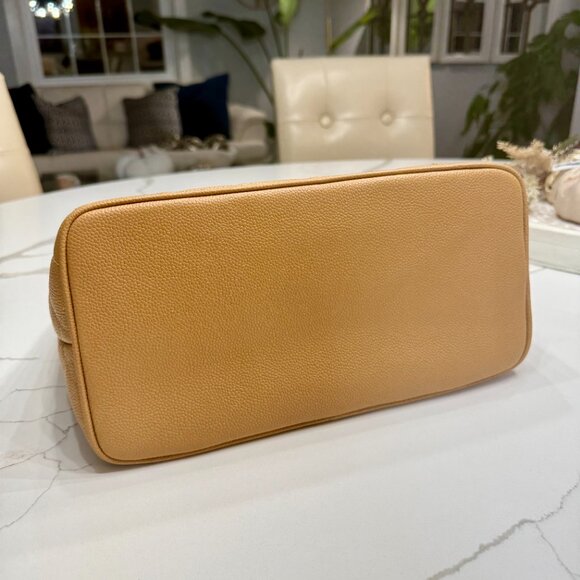 Authentic Chanel Caviar Quilted Medallion Tote Bag Tan - Picture 4 of 13